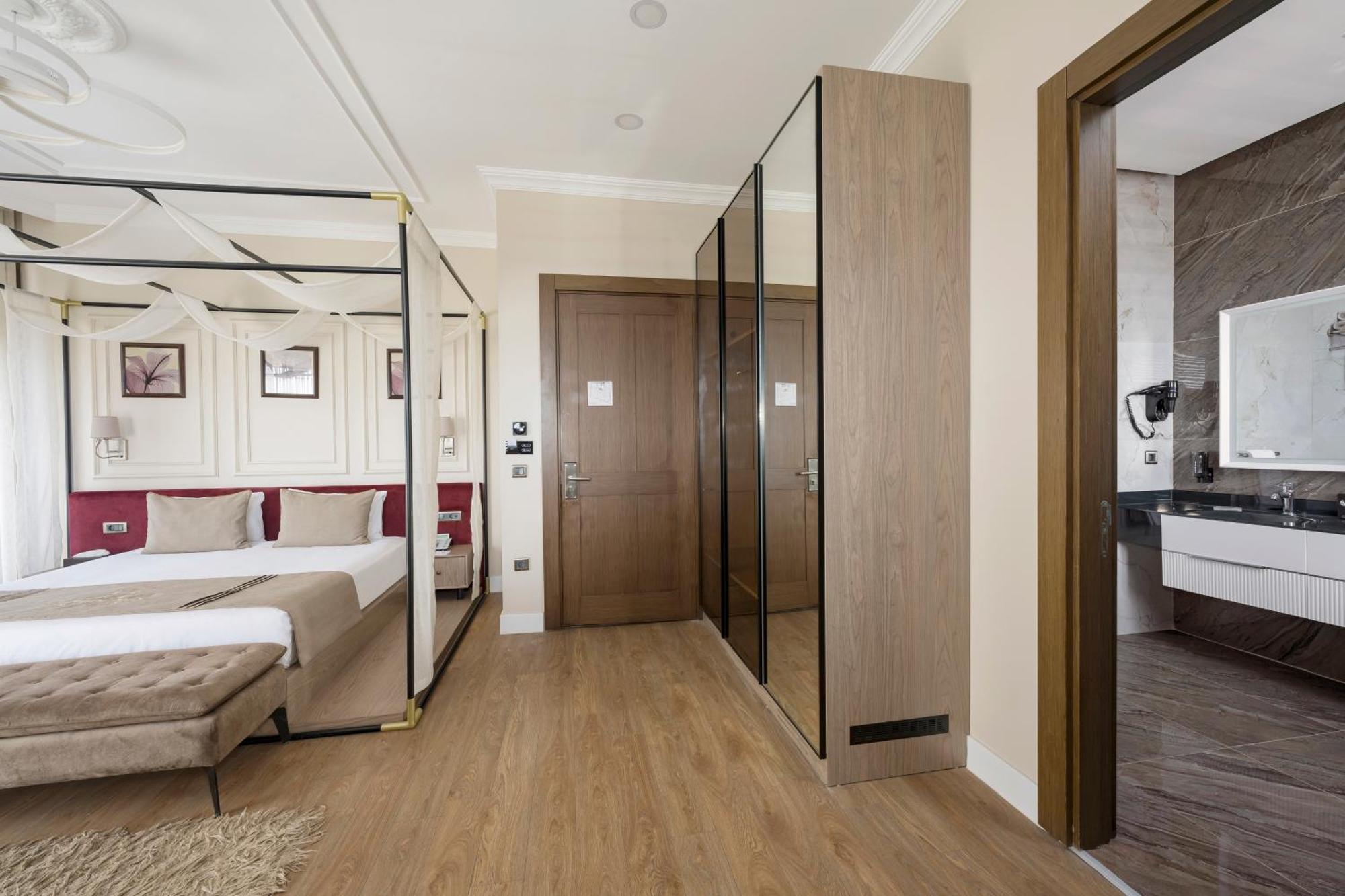 Continental Hotel Pera Истанбул Стая снимка