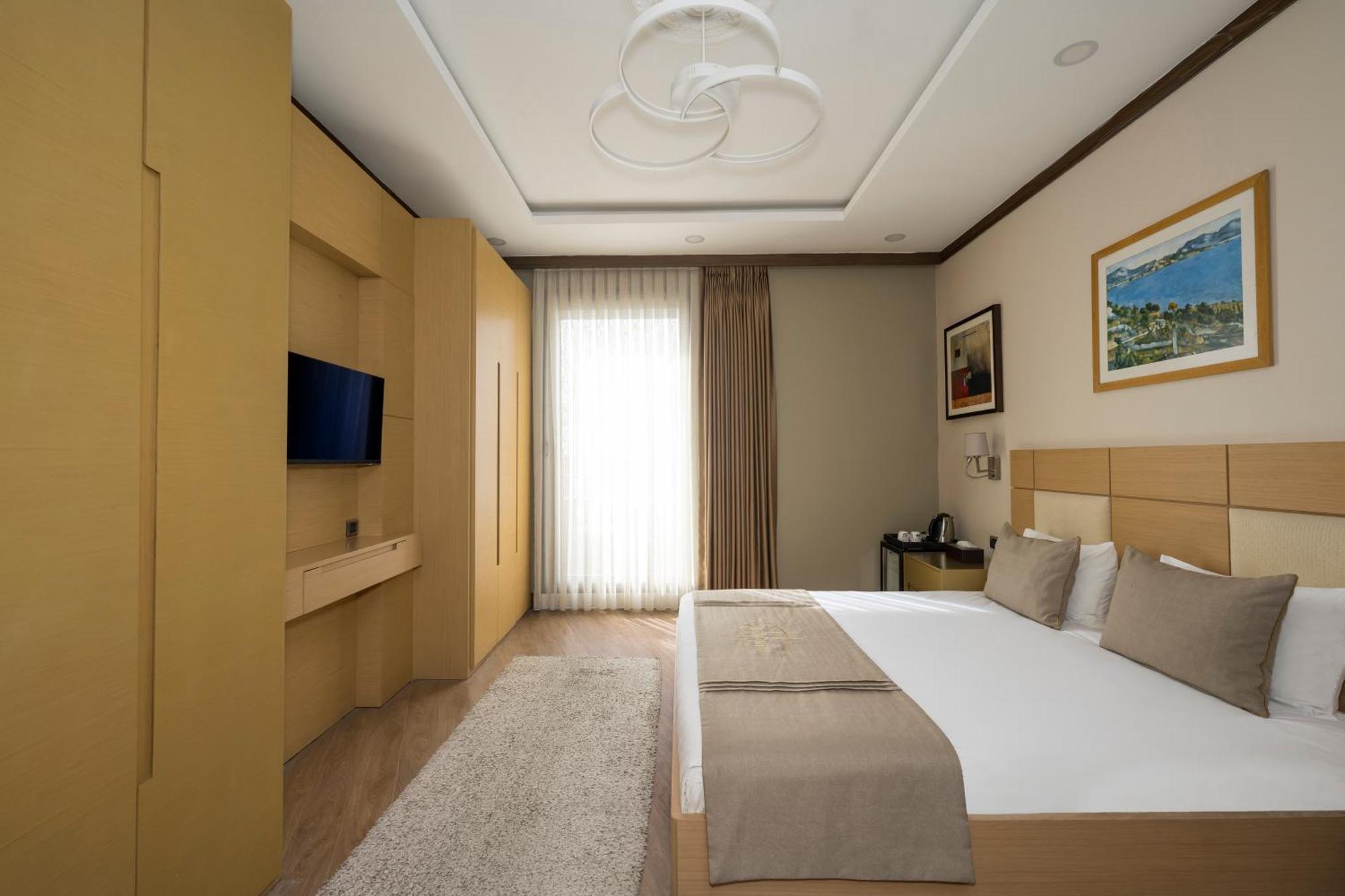 Continental Hotel Pera Истанбул Стая снимка