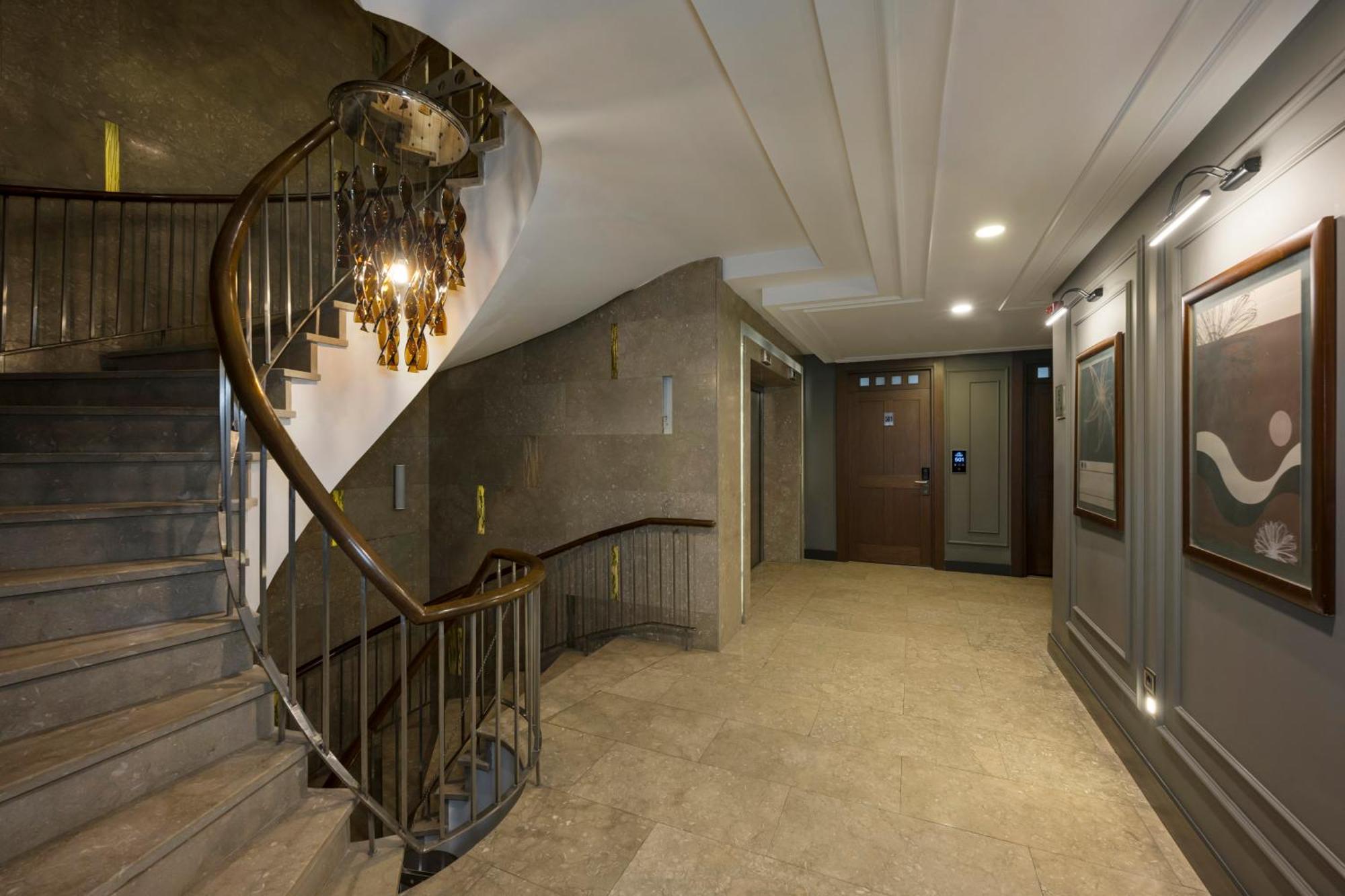 Continental Hotel Pera Истанбул Екстериор снимка