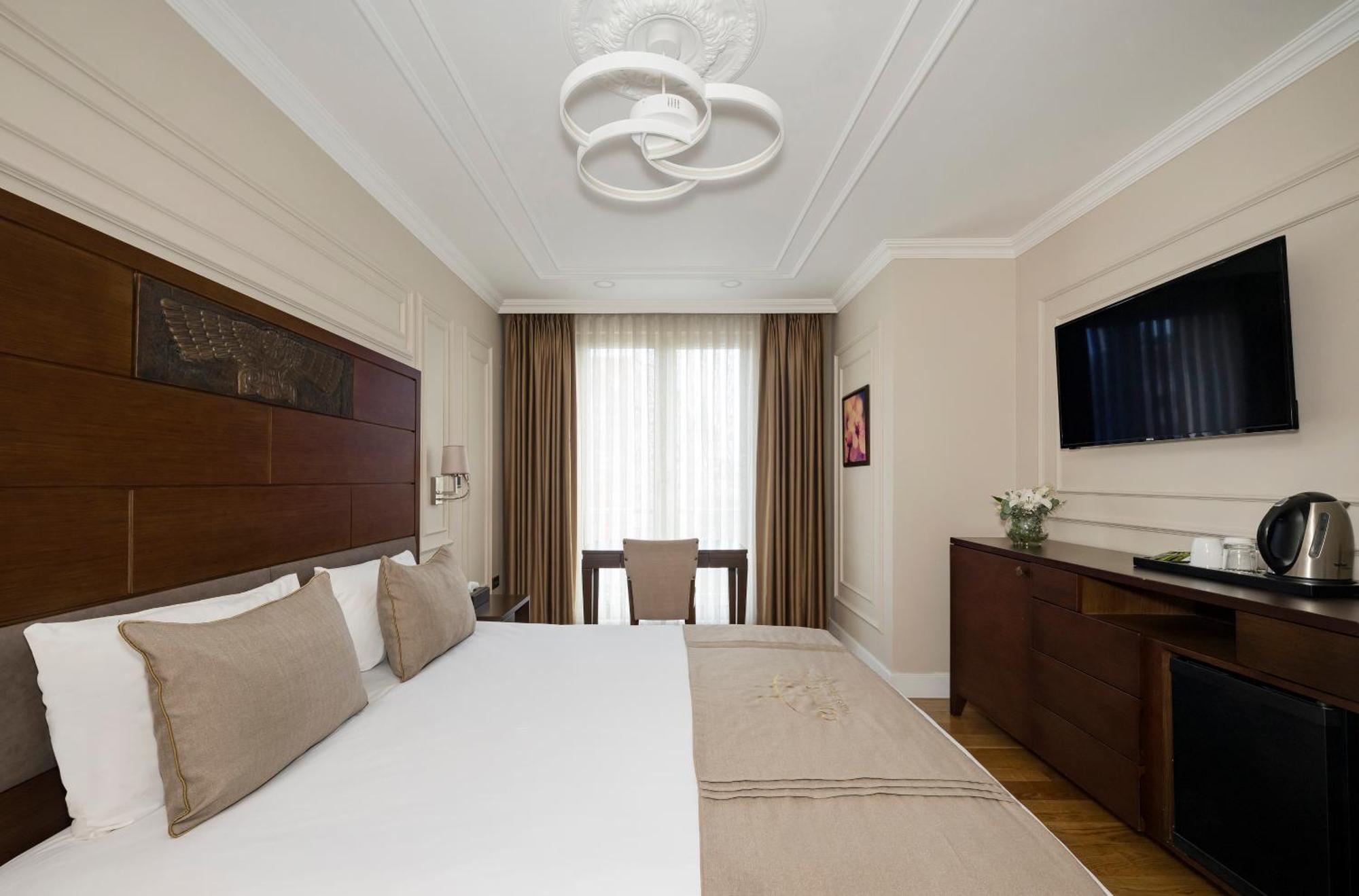 Continental Hotel Pera Истанбул Стая снимка